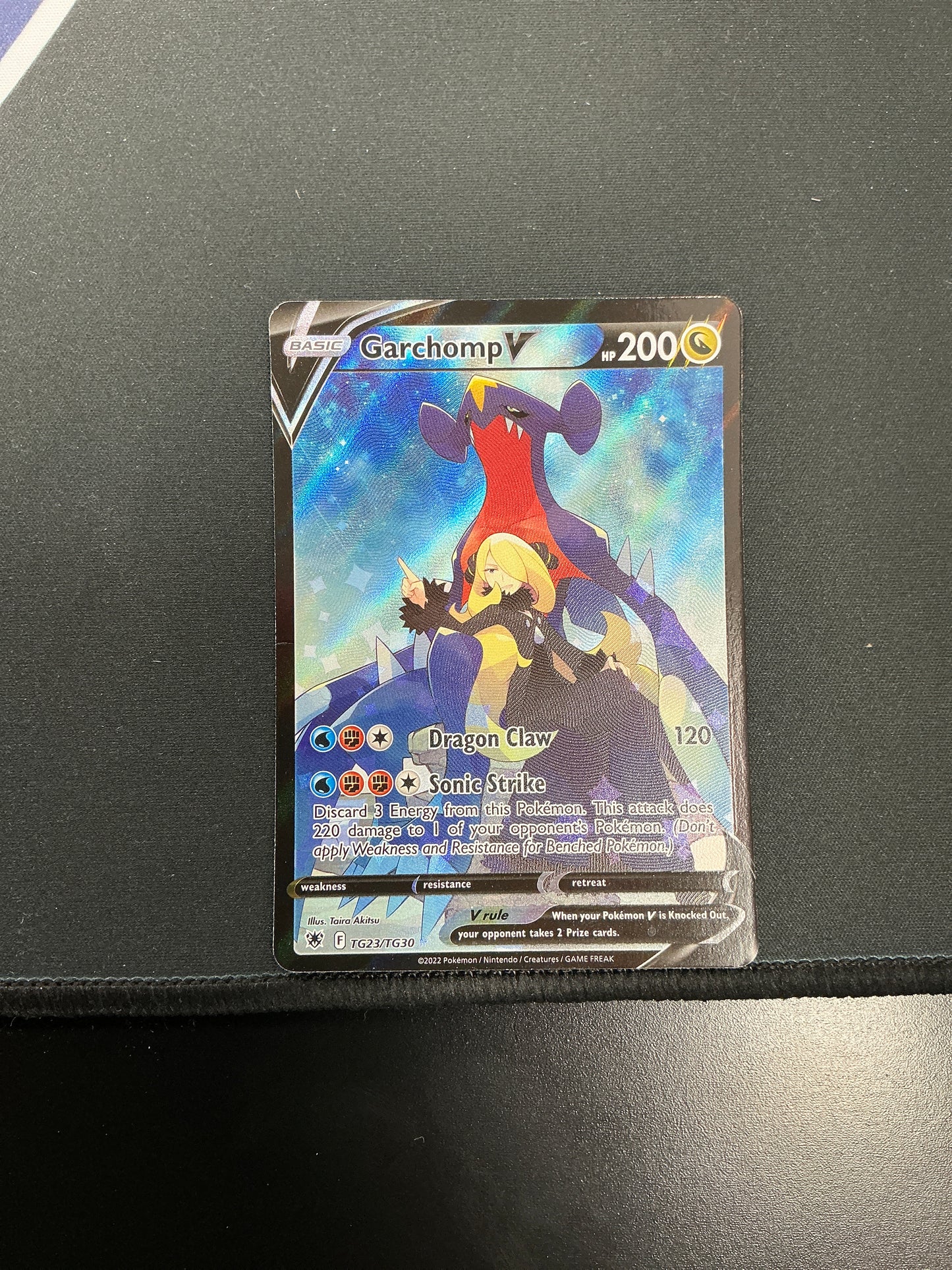 Pokemon Garchomp V TG23/TG30 damaged